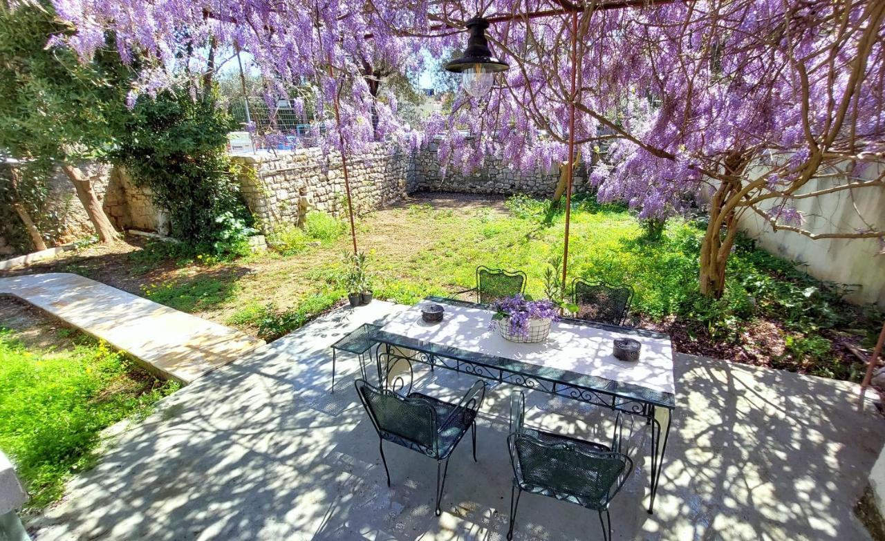 Epameinondas Luxury House 바티 외부 사진